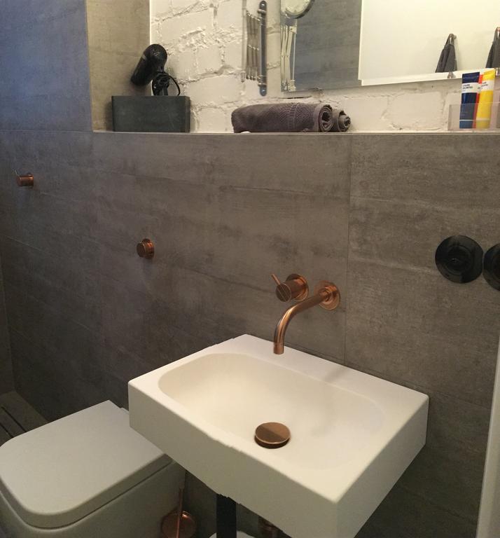 Square Rooms 8 دوسلدورف الغرفة الصورة